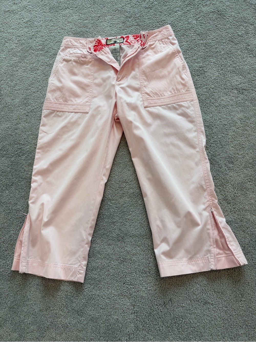 Adorable Pink Caribbean Joe Capri Pants, Size 10